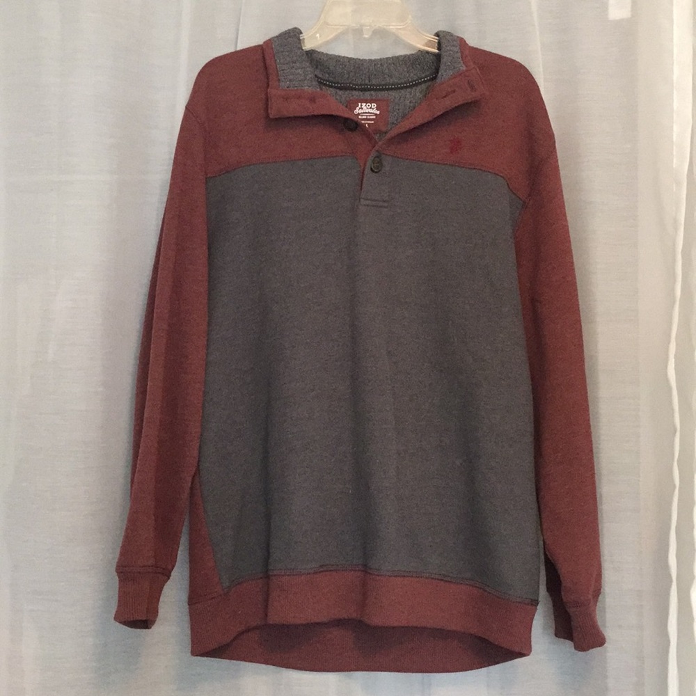 Izod sweater